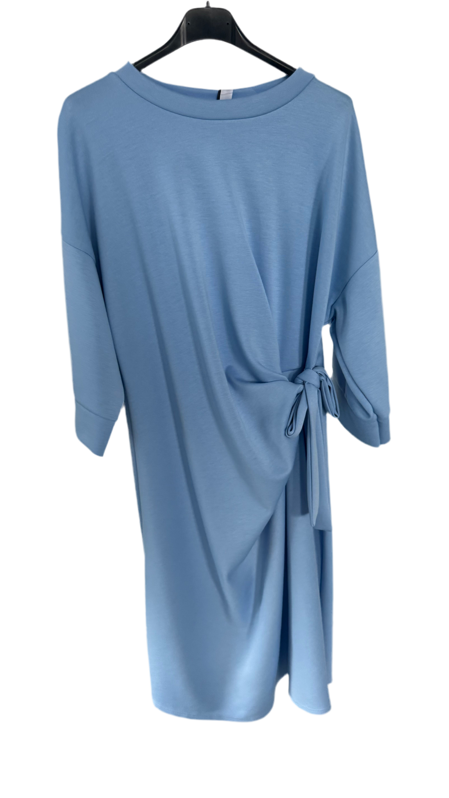 Fließendes Kleid mit Schleife oder ohne – Elegant & feminin