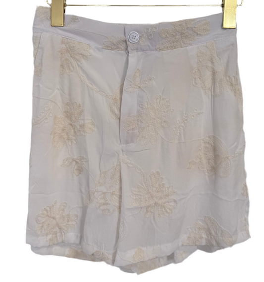 Leinen-Shorts – Luftig & Sommerlich